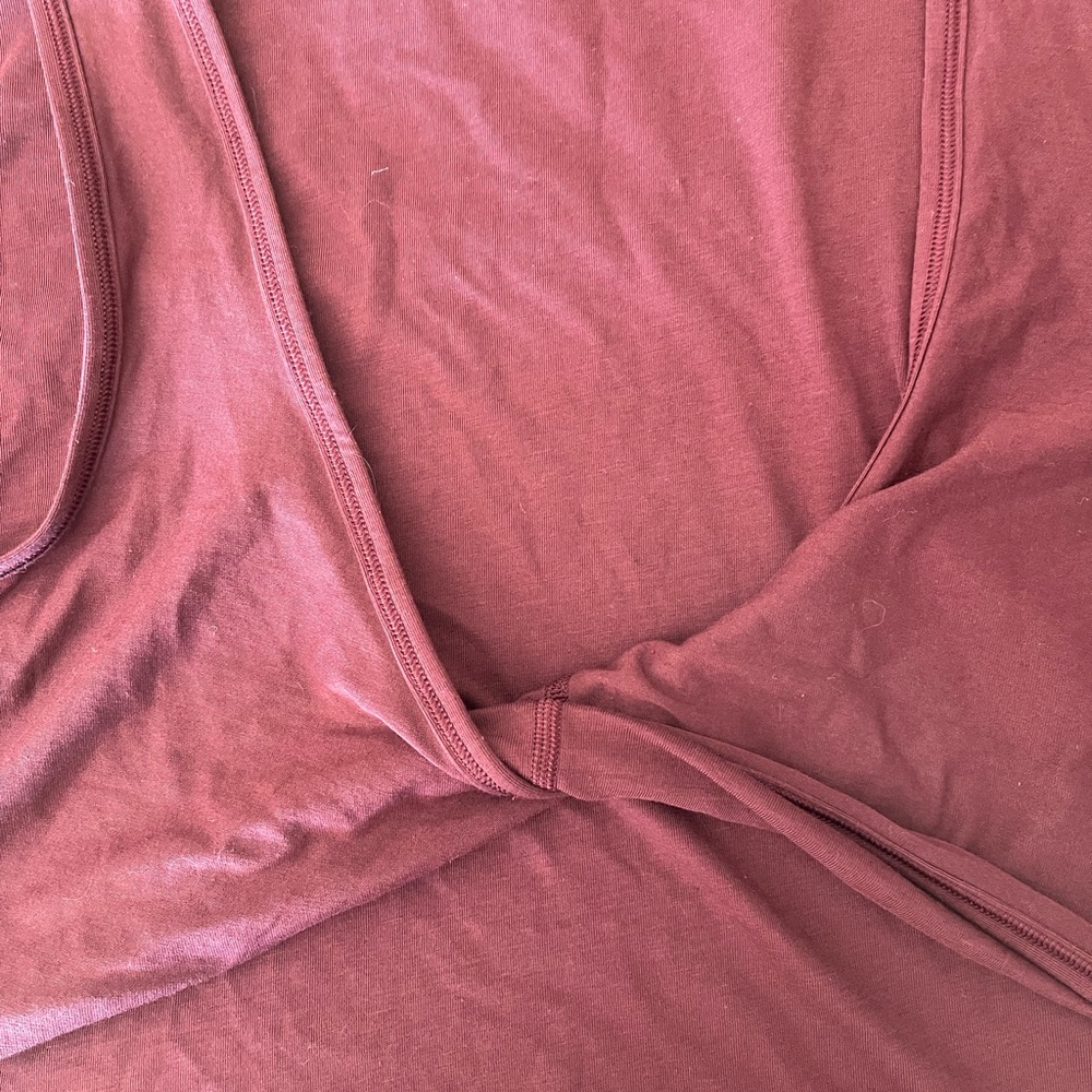 Lululemon workout/yoga top
